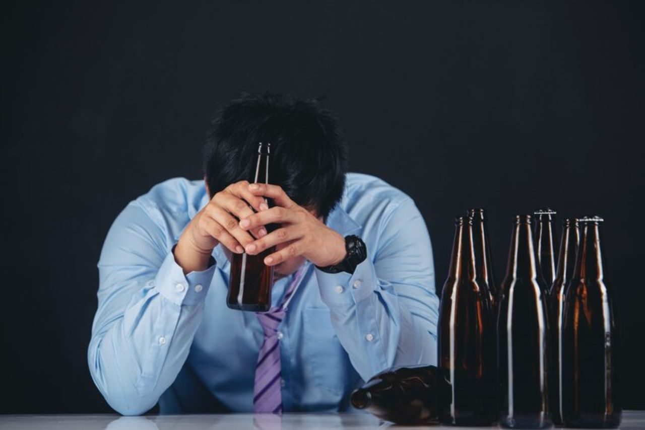 O alcoolismo como doença: como o INSS pode garantir seus direitos?