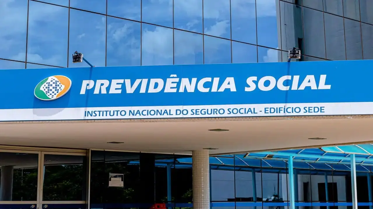 INSS anuncia mutirão no final de semana. Veja lista de cidades
