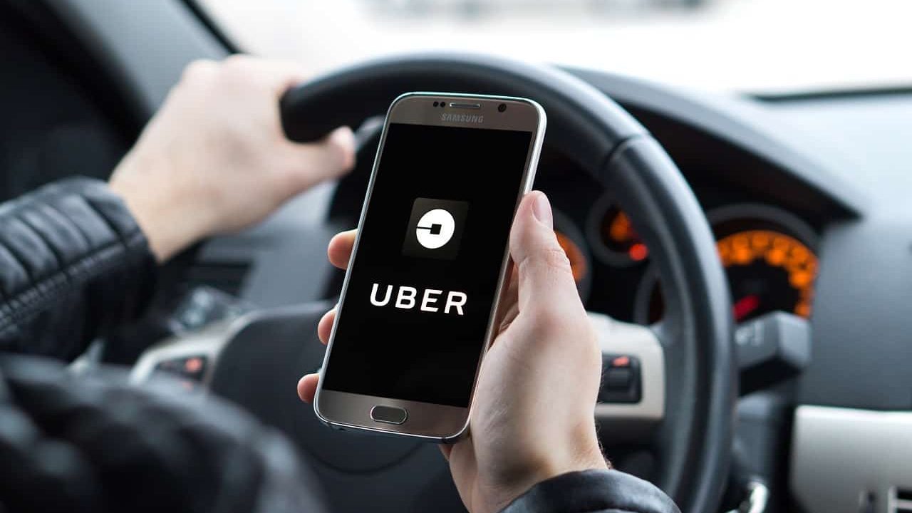 Salário mínimo e INSS: veja detalhes sobre o PL dos motoristas de app