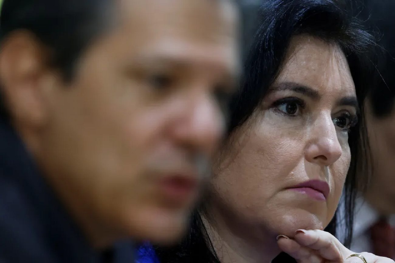 Salário mínimo para 2025 está previsto em R$ 1.502