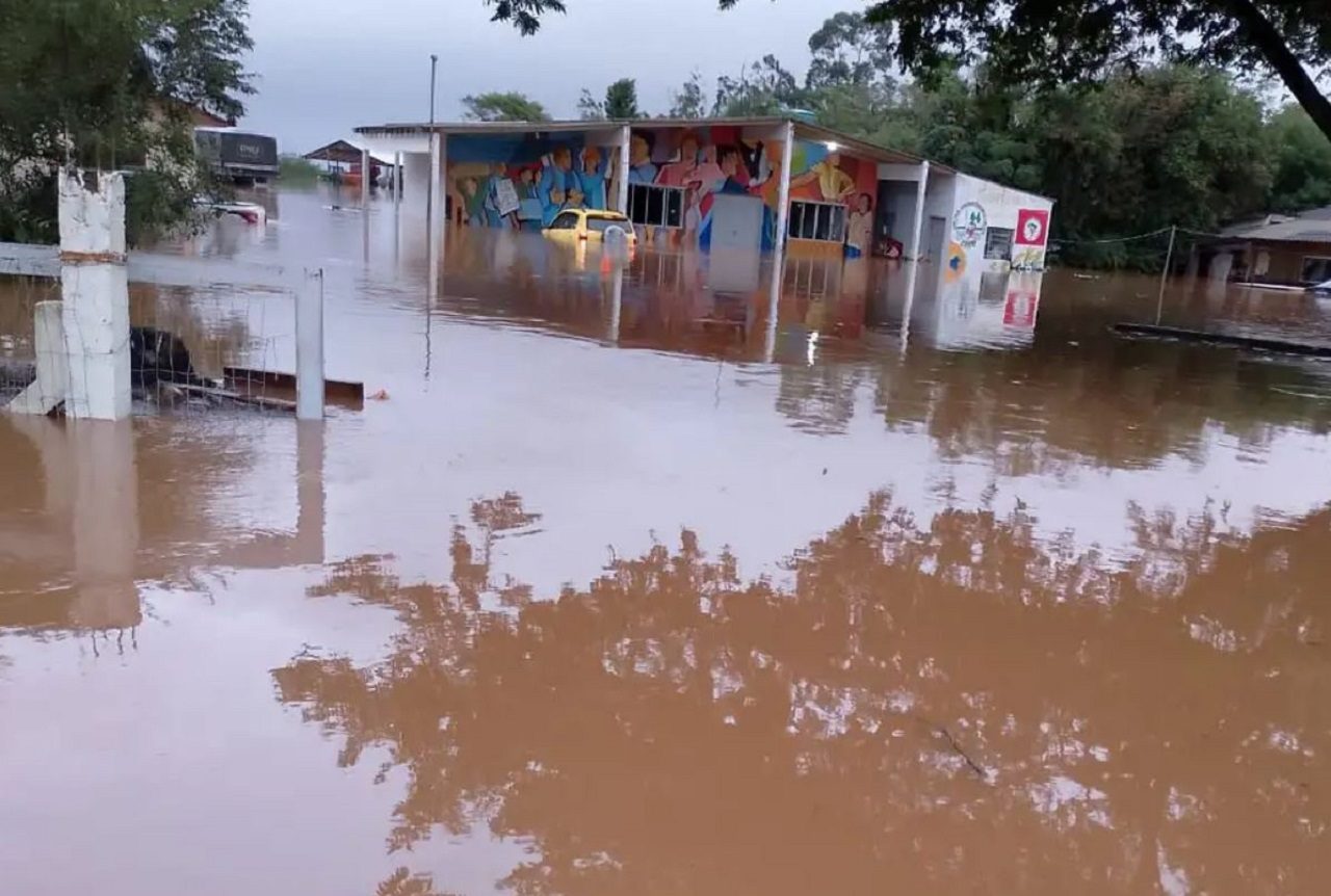 Saque calamidade para moradores do RS