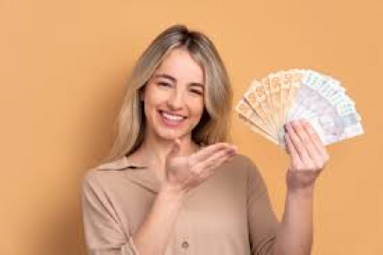 Saque-Aniversário: regras, valores e será que vale a pena aderir em 2026?