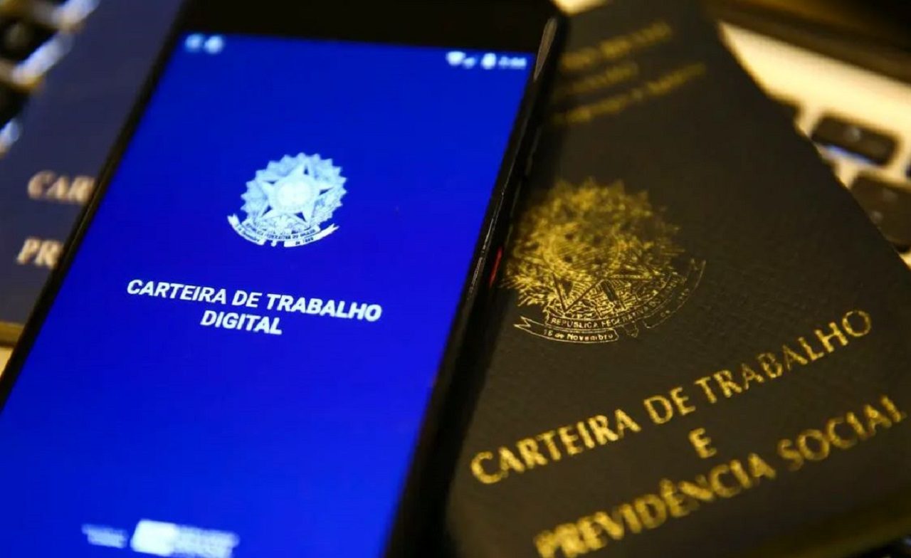 Salário mínimo de R$ 1.640 é sancionado em São Paulo