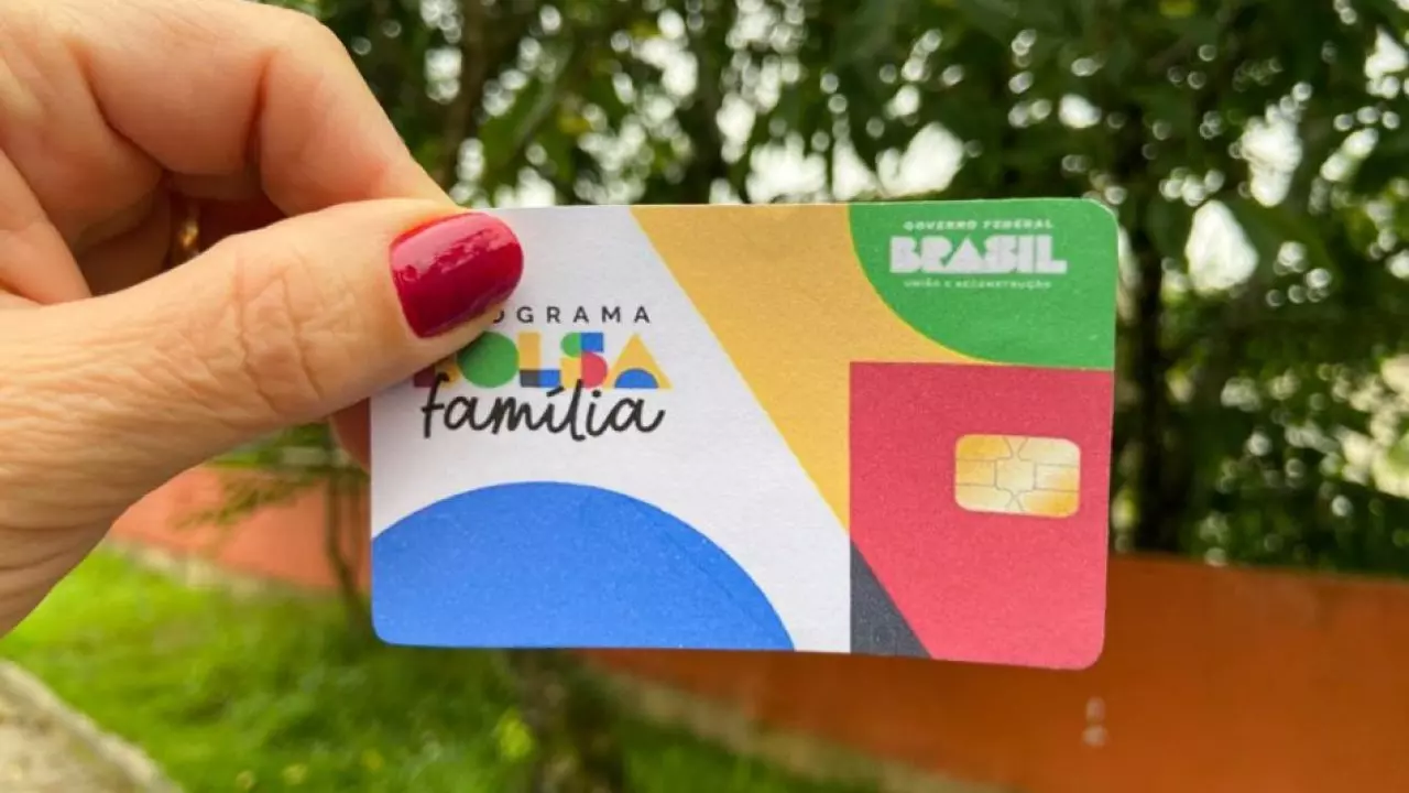 Bolsa Família e Vale-Gás: pagamentos começam nesta sexta-feira (16)