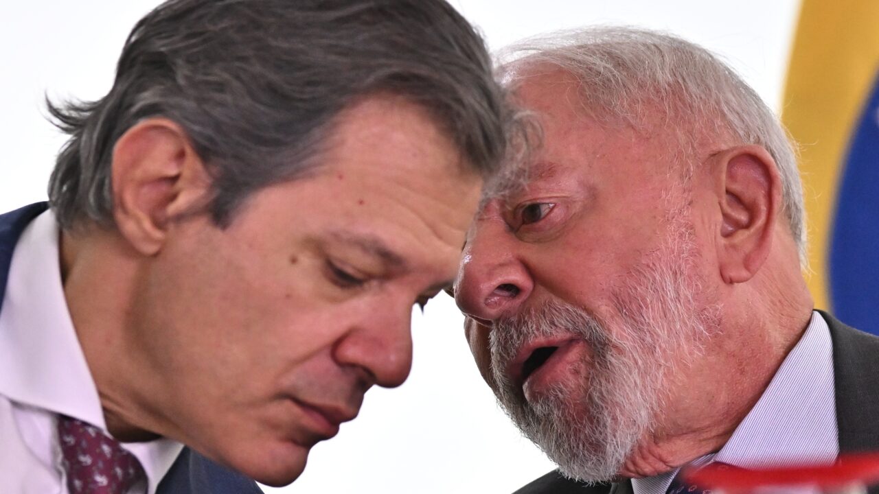Veja como fica o reajuste do salário após pacote de cortes de Haddad