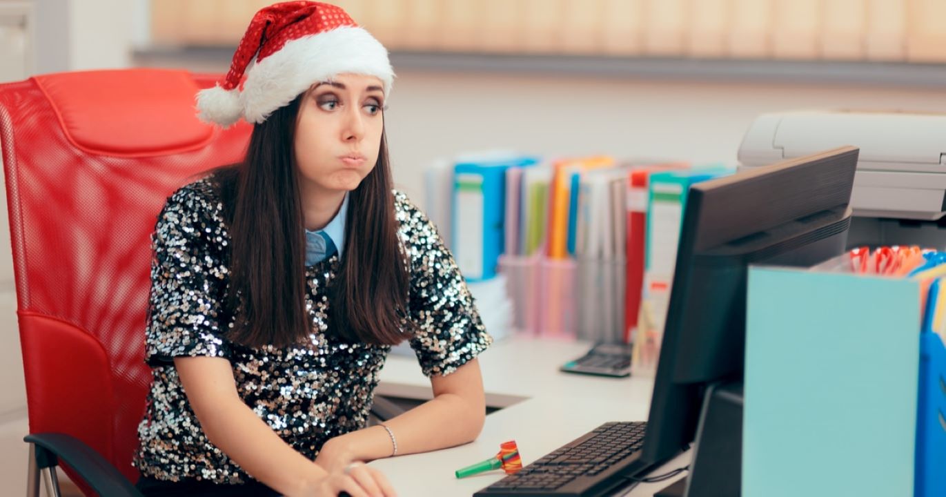 Trabalho no Natal e Réveillon: saiba como funcionam as folgas e pagamentos