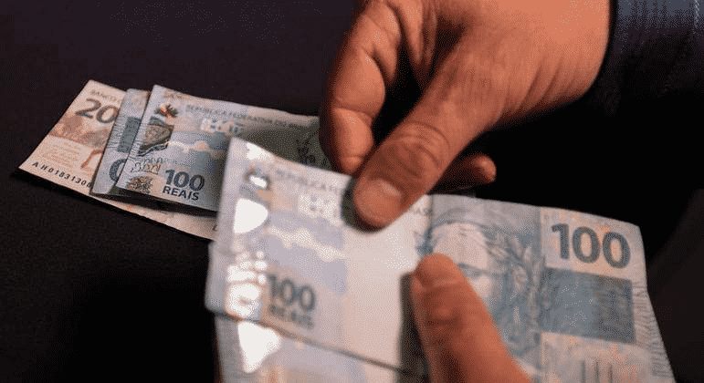 Abono salarial deve atingir 24,4 milhões de trabalhadores