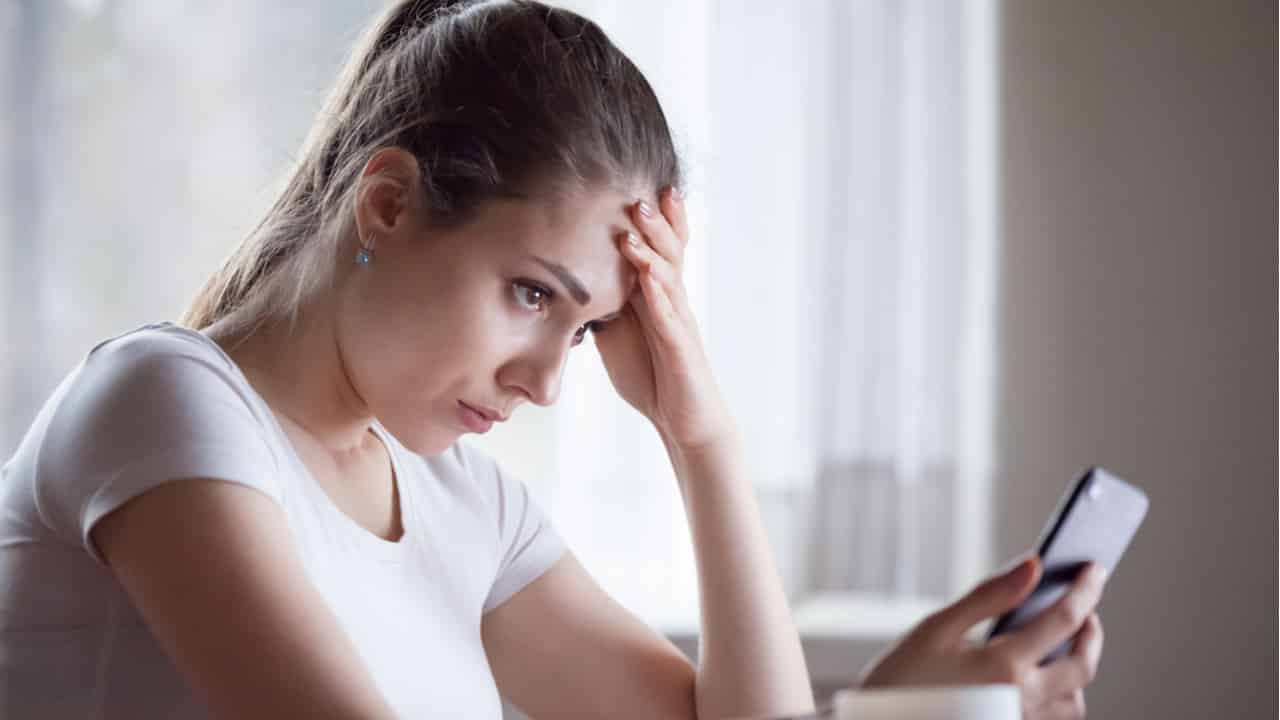 Mensagens de trabalho fora do expediente conta como hora extra?