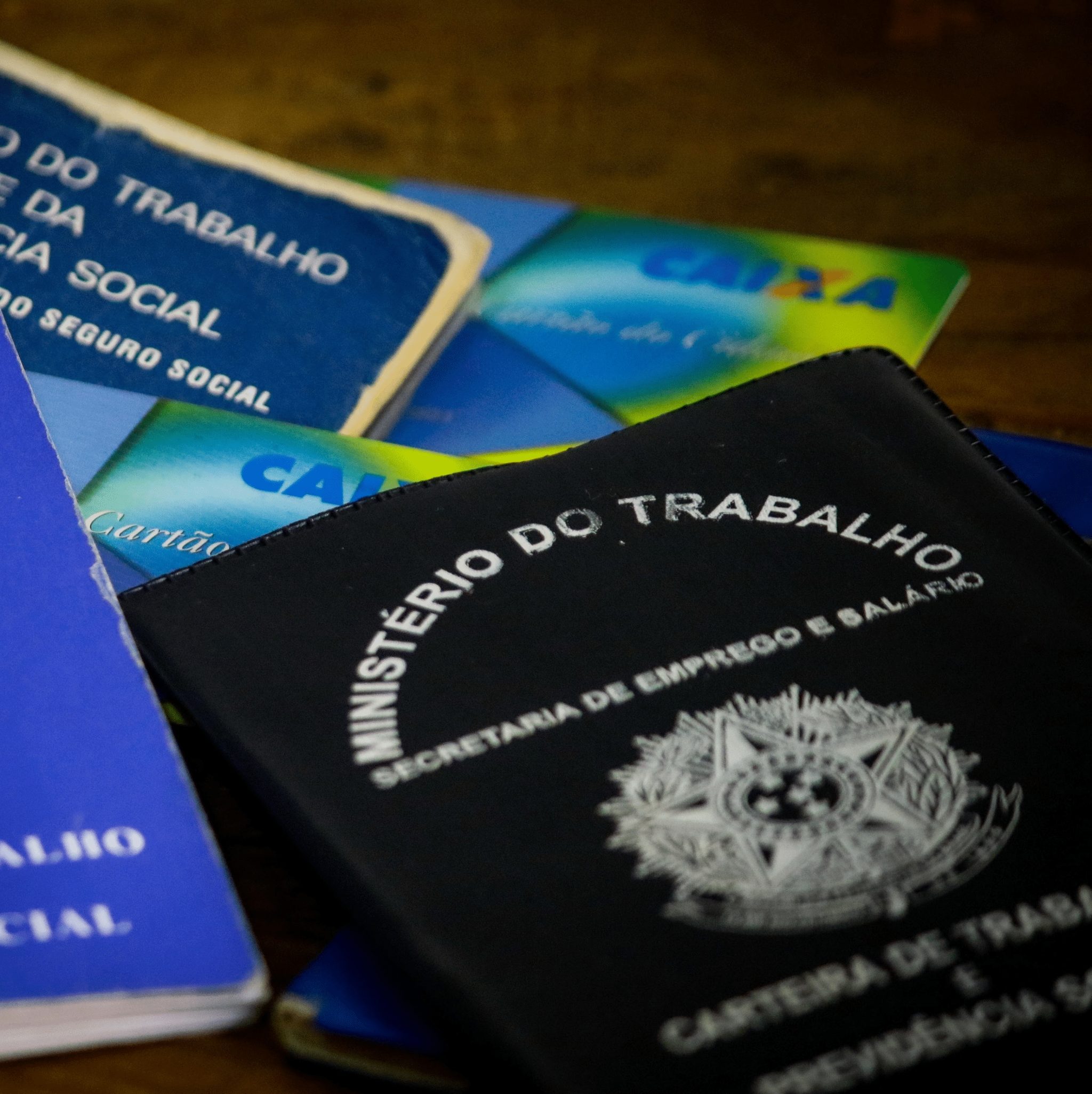 Abono salarial tem terceiro lote aberto no próximo dia 15