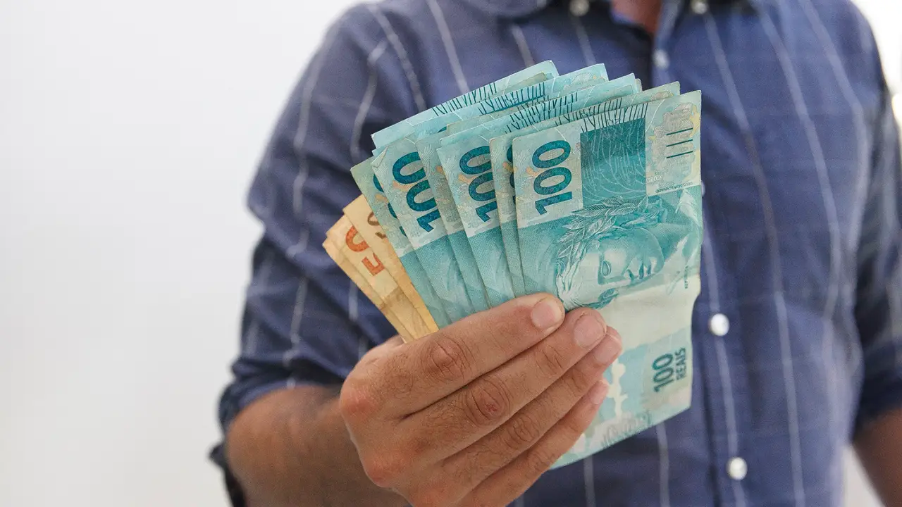Metodologia impacta cálculo do salário mínimo