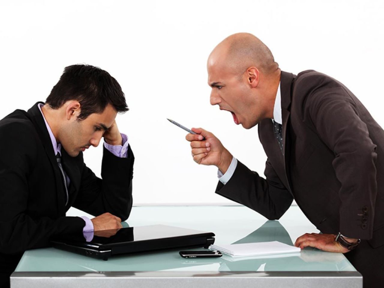 Ameaçou alguém no trabalho? Fique atento à demissão por justa causa