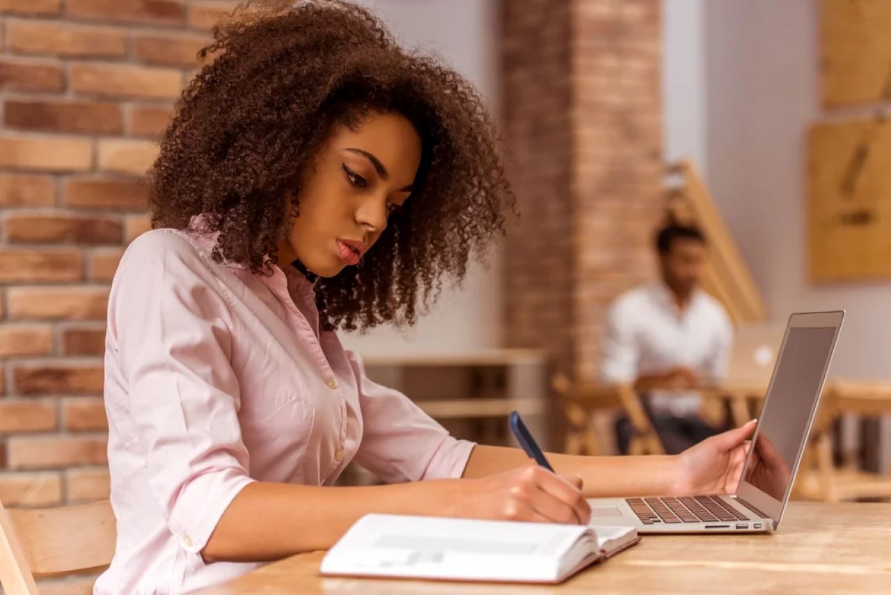 5 carreiras bem disputadas não terão mais ensino à distância. Veja quais!