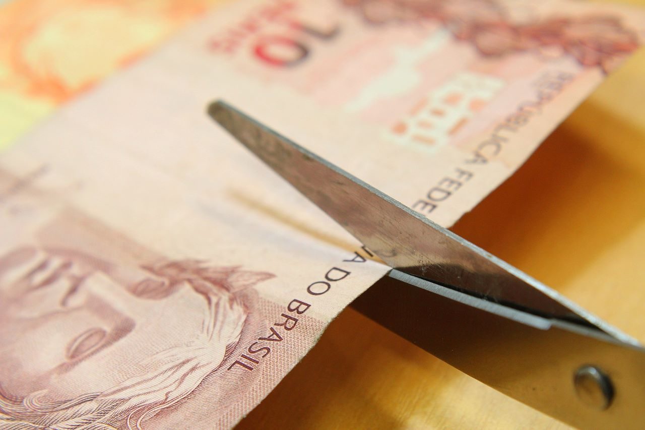 9 descontos que são permitidos por lei no seu salário