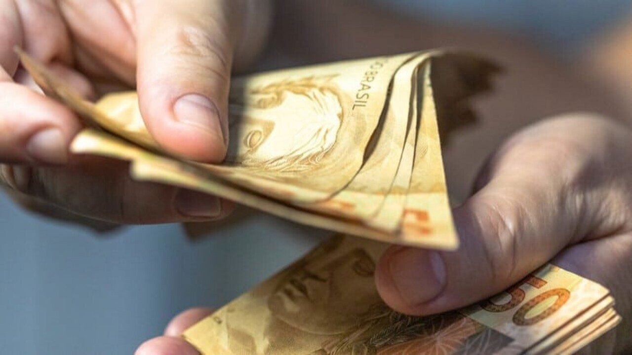 Governo prevê reajuste de 4,66% para aposentadorias e pensionistas do INSS