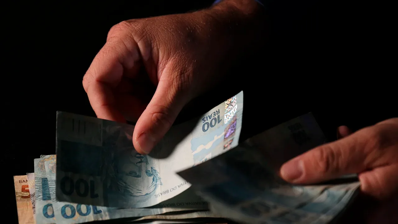 Como investir o 13º salário para deixar o carro com aparência de seminovo