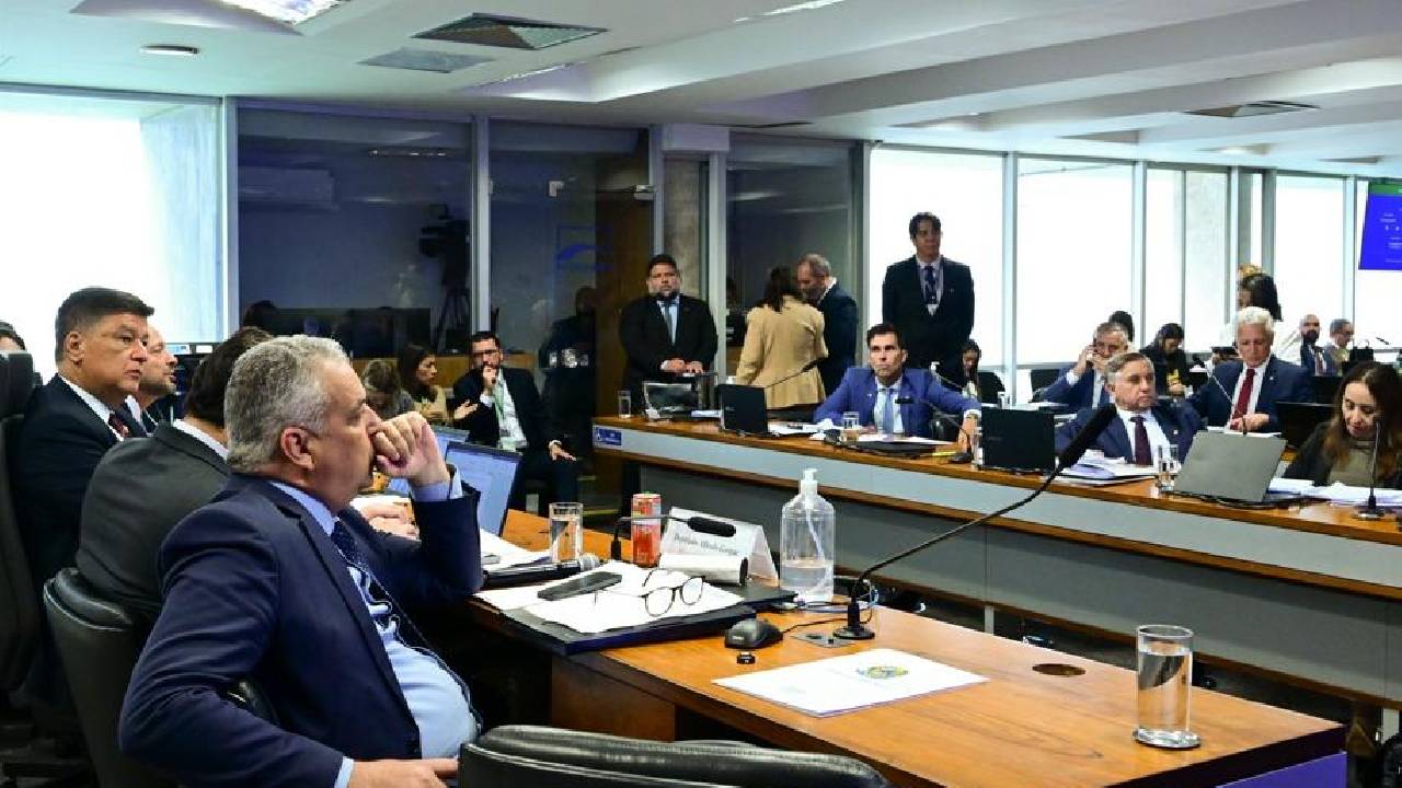 CPMI do INSS antecipa depoimento do dono do Banco Master; veja data