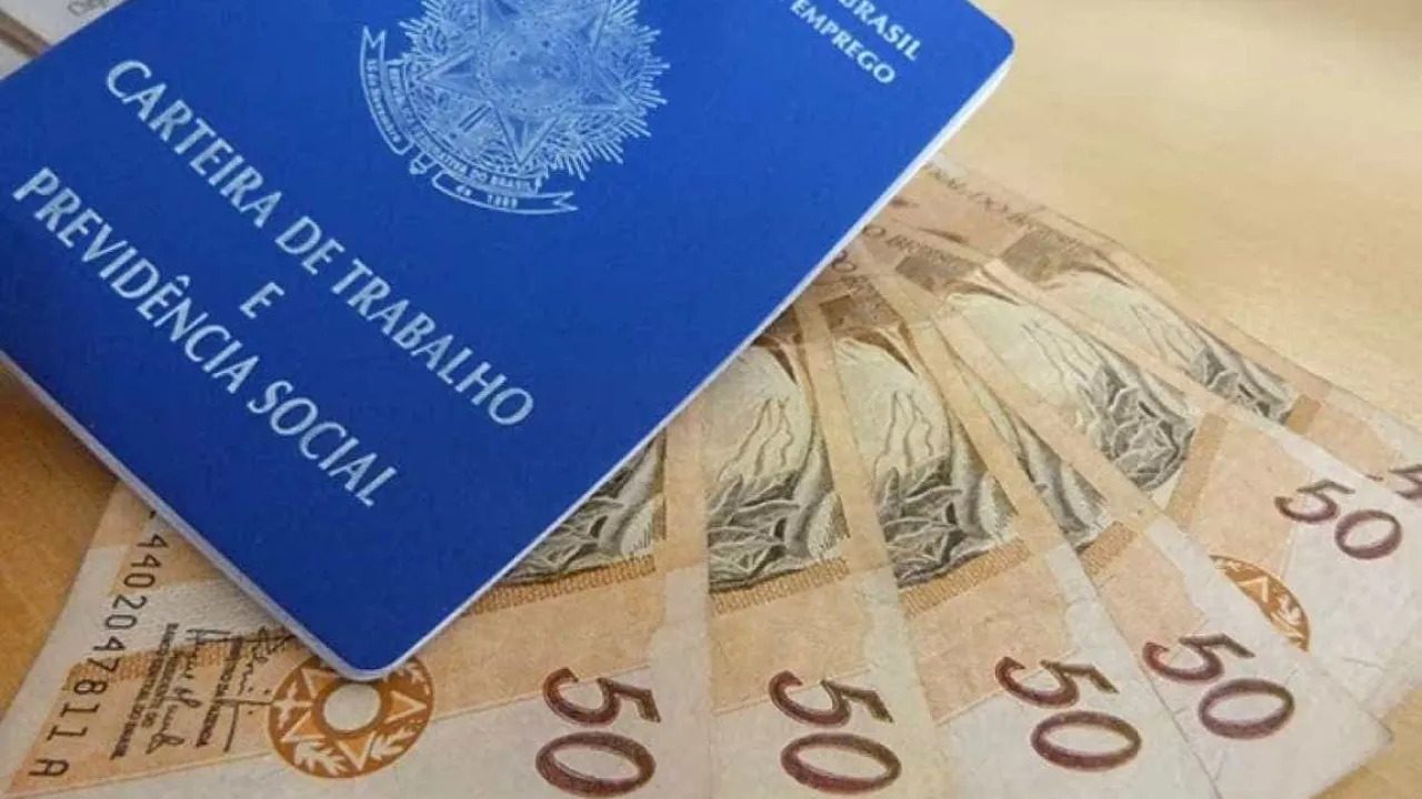 INSS libera 13º salário: Saiba quando receber