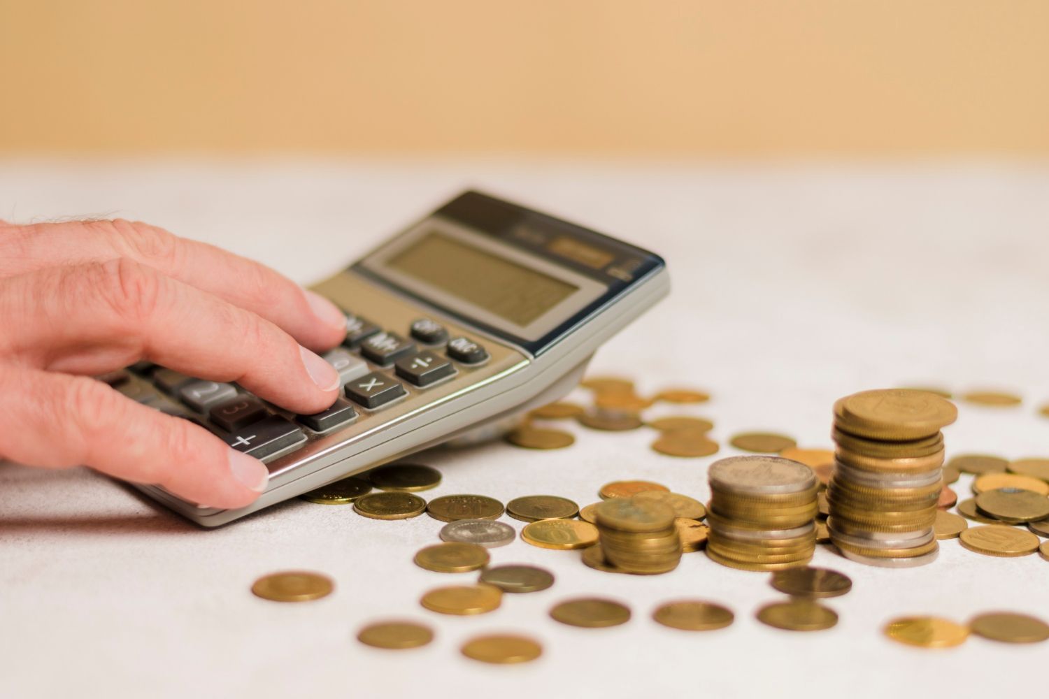 Bolsa Família 2027 deve continuar sem reajuste, prevê proposta do Orçamento