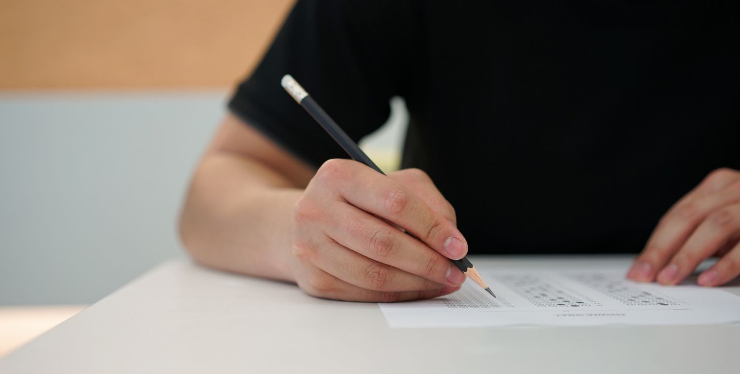 Concurso TRF3 oferece 11 vagas e salários de até R$ 20 mil